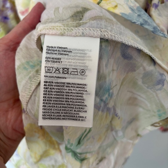 H&M A-Line Dress Floral Pattern Size Small - Picture 9 of 9